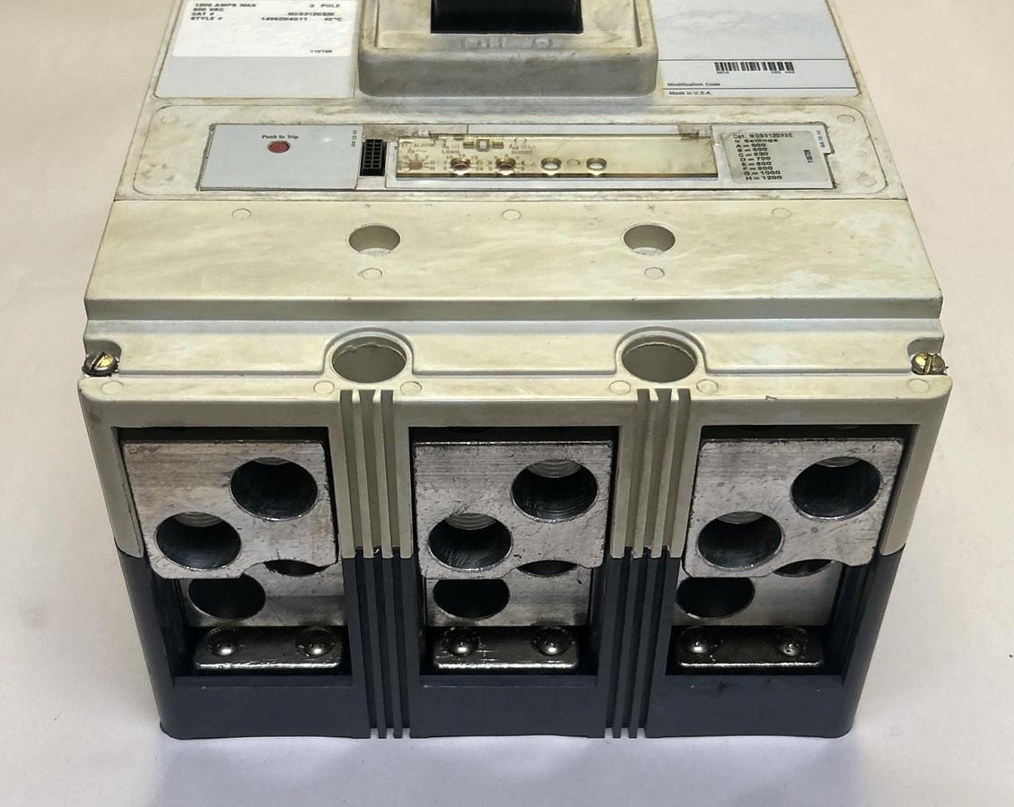 Used EATON CUTLER-HAMMER,NGS312033E,CIRCUIT BREAKER 1200A 600V 3P