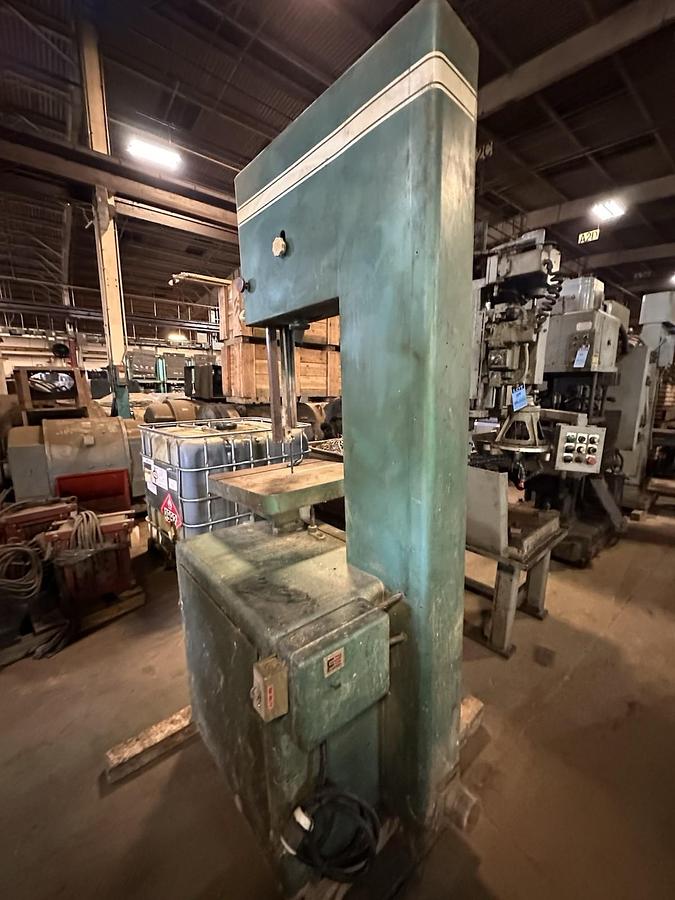 Used Powermatic,Model 81,20" Vertical Bandsaw