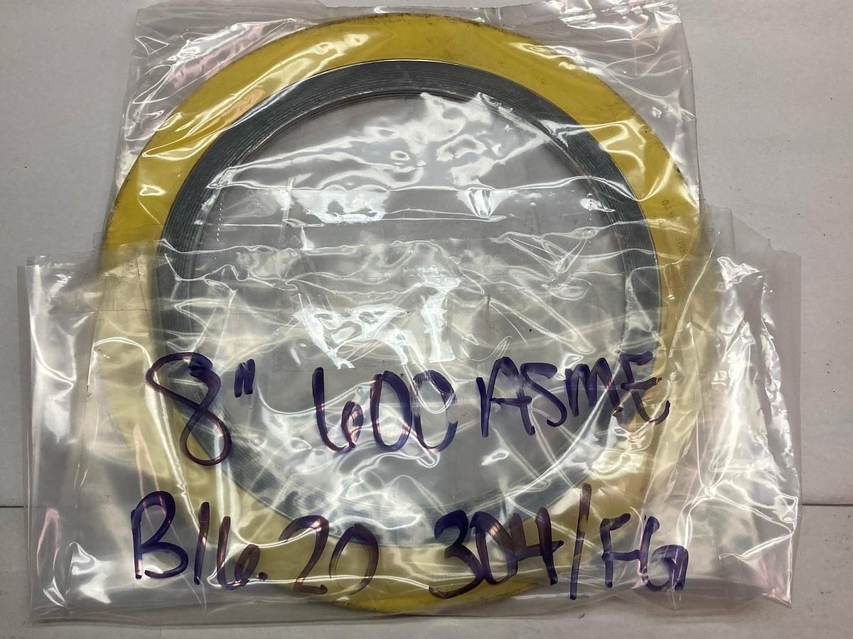 Flexitallic,600 ASME,8 Inch Spiral Round Gasket B16.20 304/FG LOT OF 2