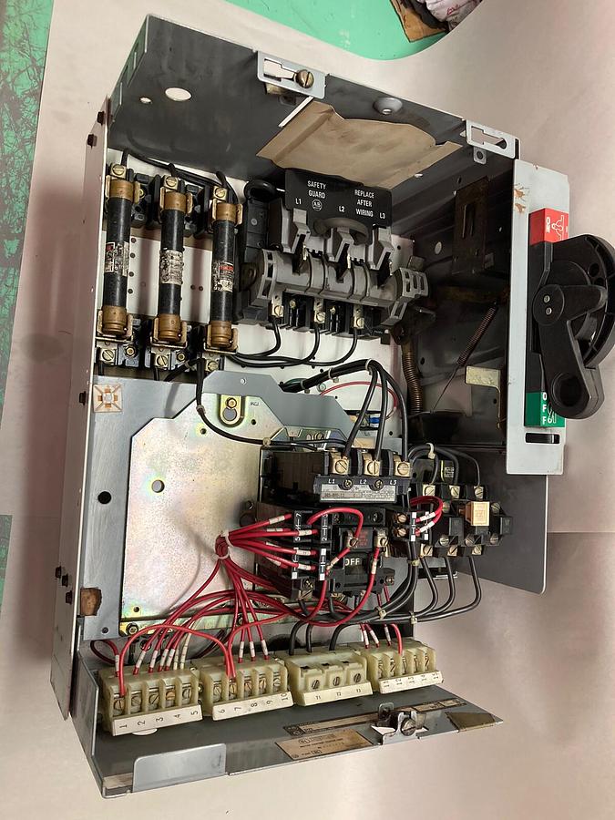 Used Allen-Bradley,2106B,Size 1 Fused MCC 20 Inch Starter Feeder Bucket