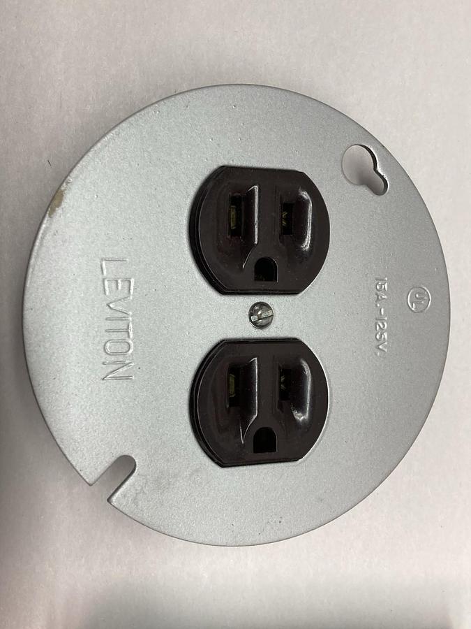 Used Leviton,98452-90-10-37,Duplex Receptacle Outlet