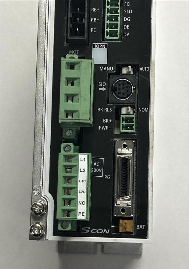 Used IAI CORPORATION,SC0N-C-100I-CC-0-2/RCS2-SRA7BD-I-100-8-150-T2-M-B,ACTUATOR