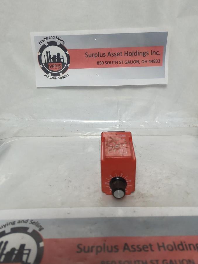 Used NATIONAL CONTROLS,T1K-10-461,SOLID STATE TIMER 1-10 SECONDS PRE-OWNED