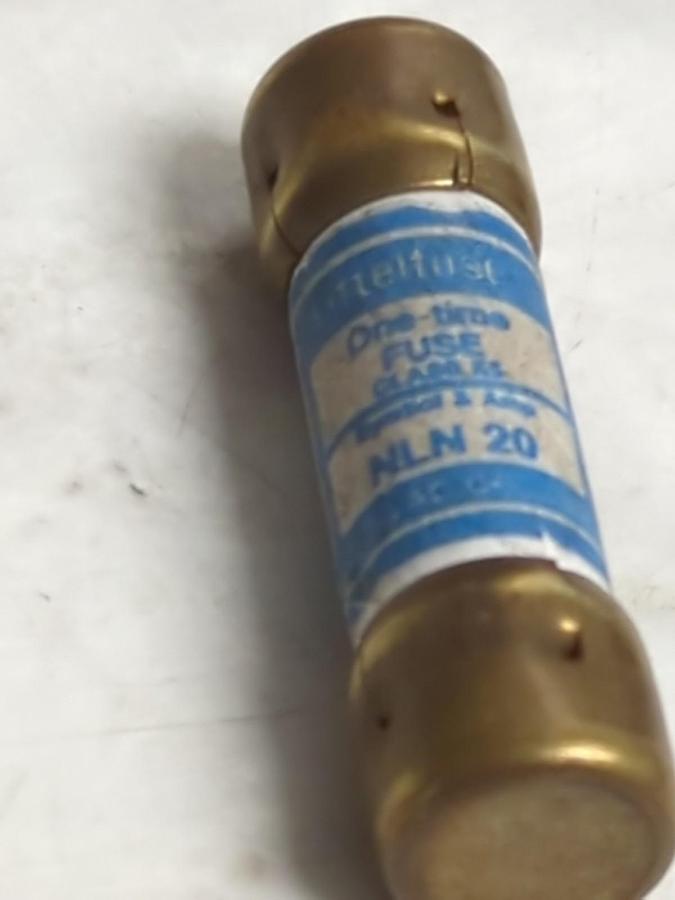Used LITTELFUSE,NLN20,ONE-TIME 20 AMP FUSE LOT OF 2 PRE-OWNED