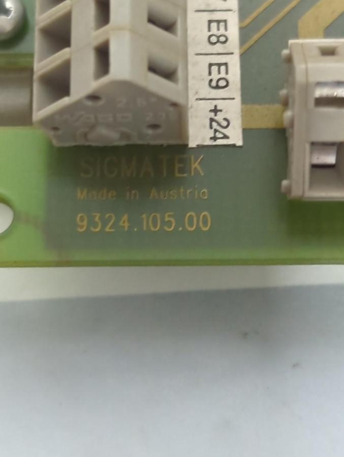 Used SIGMATEK,9324-105-00,RELAY CARD/BOARD PRE-OWNED
