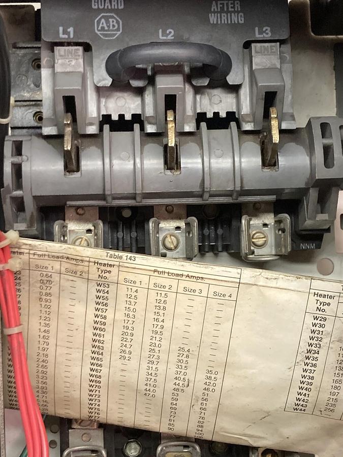 Used Allen-Bradley,2113B,12 INCHES Size 1 Starter Bucket