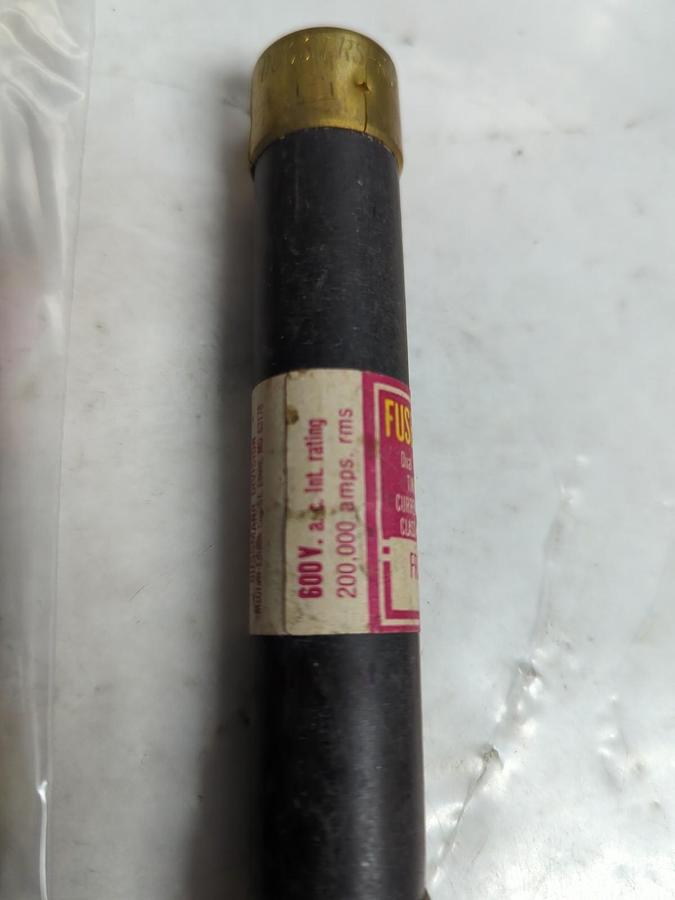 Used COOPER BUSSMANN,FRS-R-5,FUSETRON FUSE 5 AMP LOT OF 3 PRE-OWNED