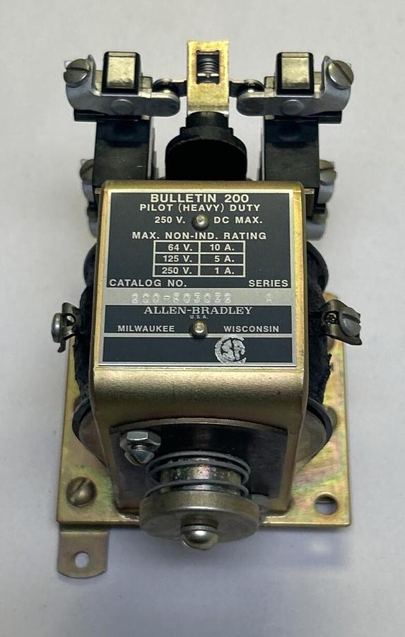 ALLEN BRADLEY,200-E030Z2,DC RELAY NOS