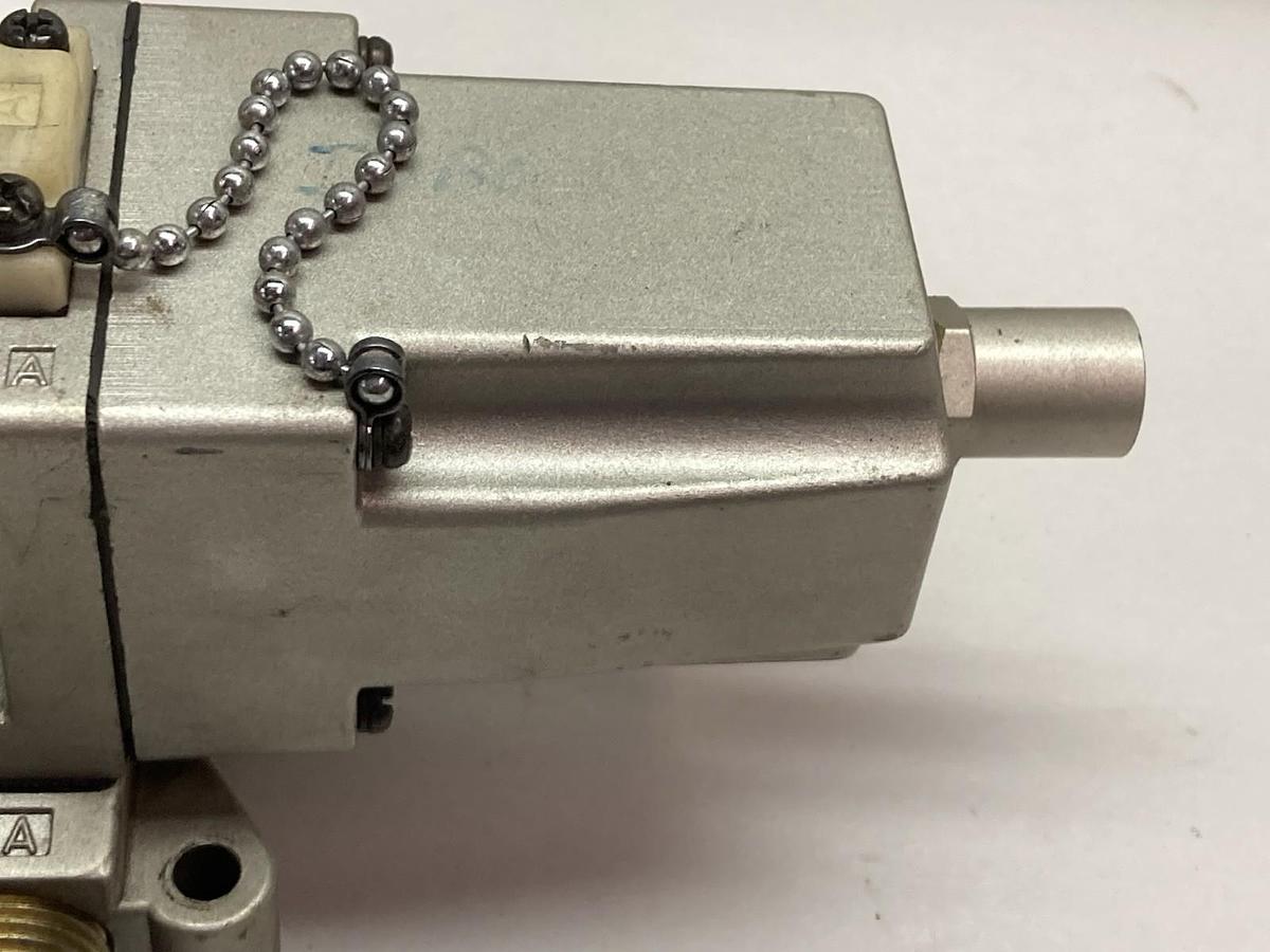 Used SMC,NVS4434-0009FP,Directional Valve 110/120V 50/60Hz 0.20A
