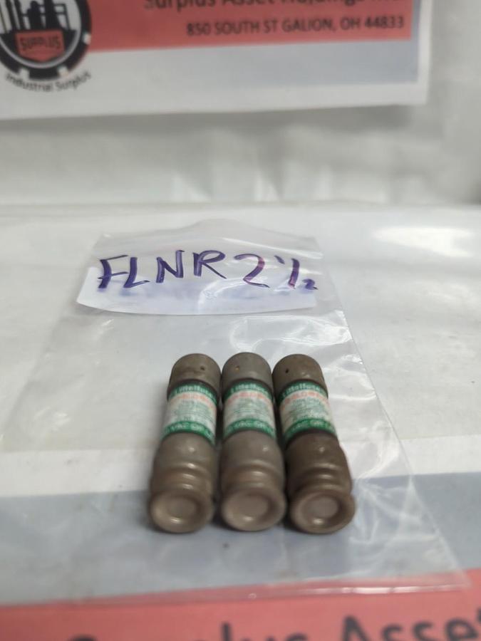 Used LITTELFUSE,FLNR-2-1/2,SLO-BLO 2-1/2 AMP FUSE LOT 3 OF PRE-OWNED