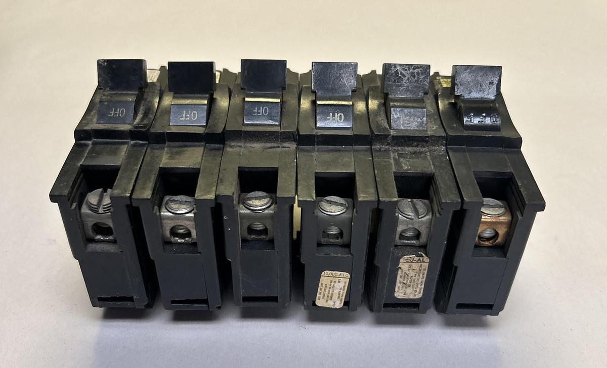 Used FEDERAL PACIFIC,NA120,CIRCUIT BREAKER 20A 120/240V 1P LOT OF 6