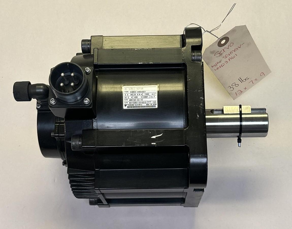 Used YASKAWA,SGMGV-44D3A61,AC SERVO MOTOR 4.4KW 16.5A 400V