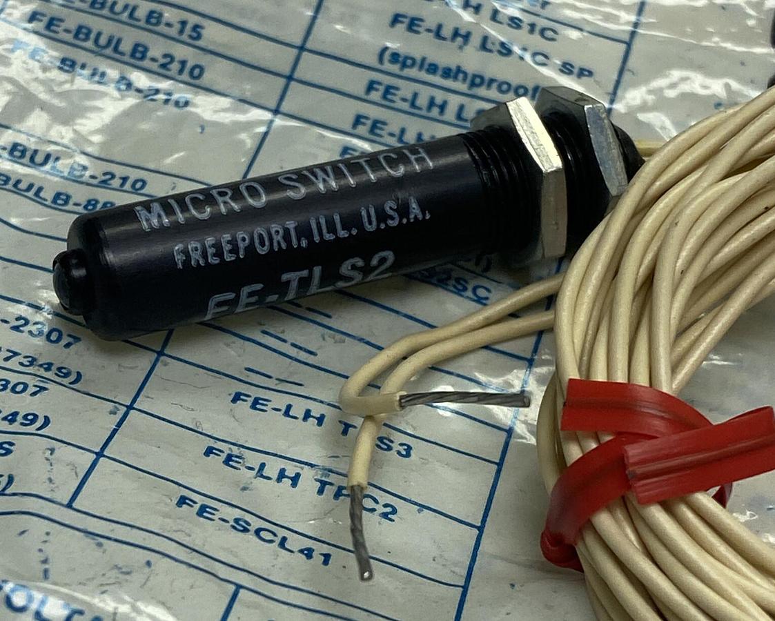 Honeywell Microswitch,FE-TLS2,Photoelectric Sensor NOS