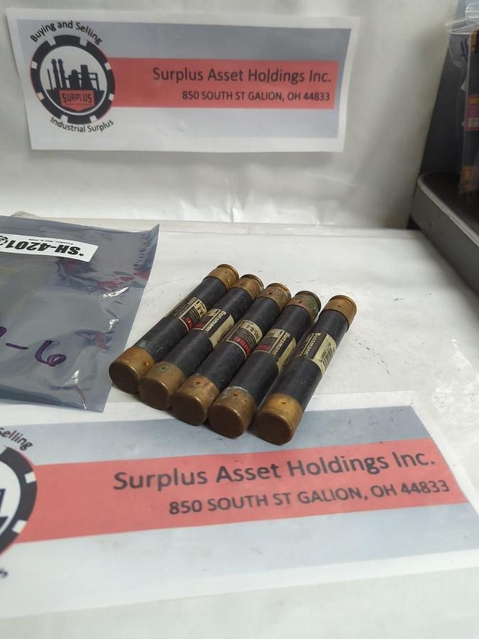 Used COOPER BUSSMANN,FRS-R-6,FUSETRON FUSE 6 AMP LOT OF 5 PRE-OWNED