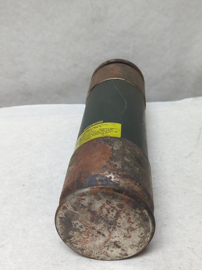 Used GENERAL ELECTRIC,218A4291P 12RA,CURRENT LIMITING FUSE 230A/60HZ PRE-OWNED