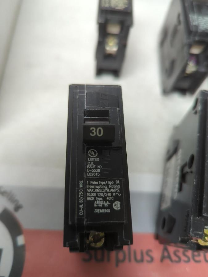 Used SIEMENS,B130,CIRCUIT BREAKER 30 AMP 1-POLE LOT OF 6 PRE-OWNED
