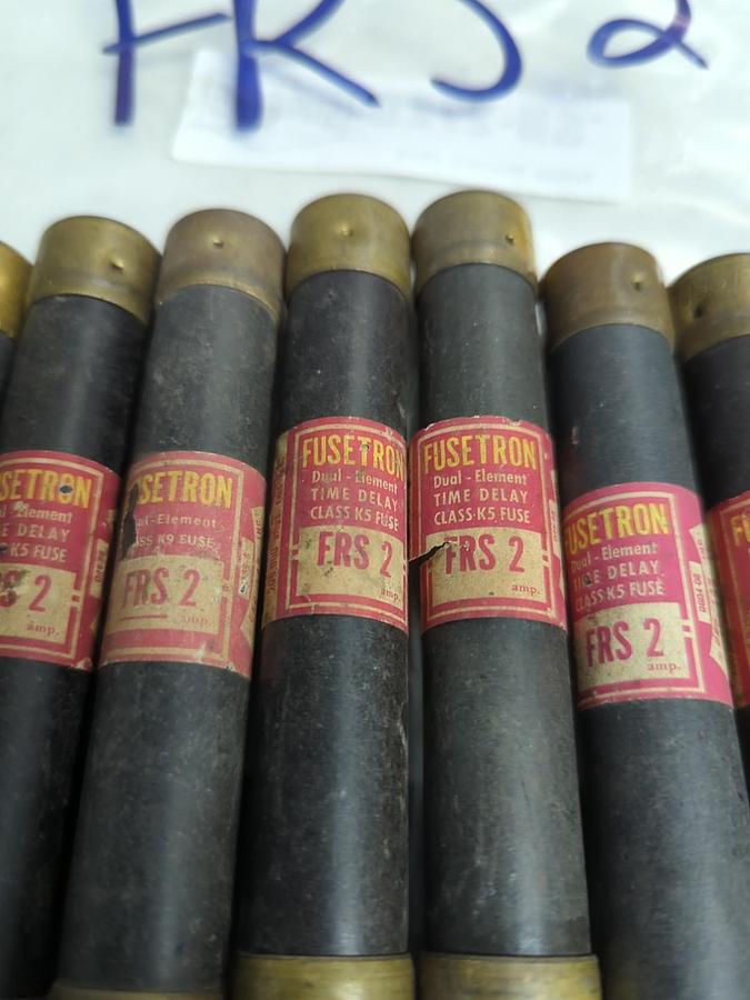 Used COOPER BUSSMANN,FRS-2,FUSETRON 2 AMP FUSE LOT OF 12 PRE-OWNED