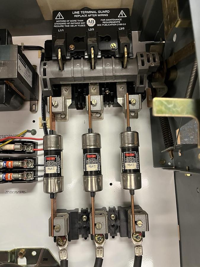 Used ALLEN BRADLEY,2112B,2100 SERIES SIZE 3 STARTER IEC OVERLOAD 32" FUSED MCC BUCKET