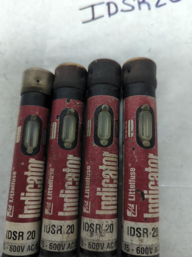 Used LITTELFUSE,IDSR20,INDICATOR 20 AMP FUSE LOT OF 4 PRE-OWNED