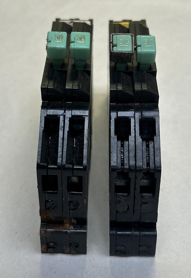 Used ARROW HART,CB-230,CIRCUIT BREAKER 30A 120/240V 2P LOT OF 2