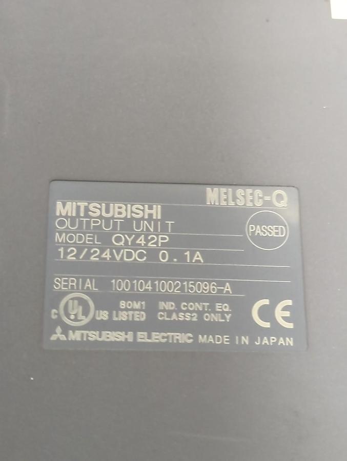 Used MITSUBISHI,QY42P,OUTPUT MODULE 24VDC 0.1A PRE-OWNED
