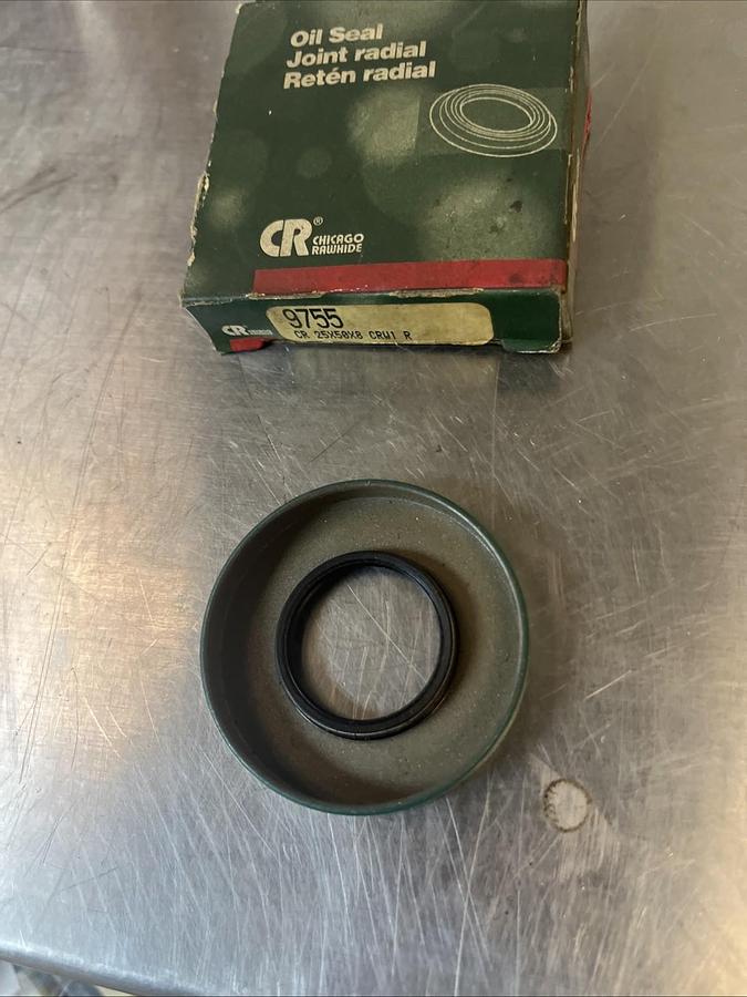 CR CHICAGO RAWHIDE,9755,OIL SEAL