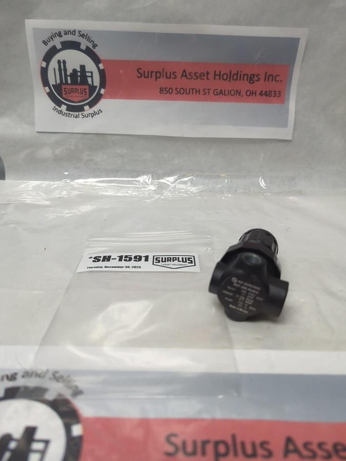 Used IMI NORGREN,R07-200-RGKA,PNEUMATIC REGULATOR 300PSIG 21 BAR PRE-OWNED