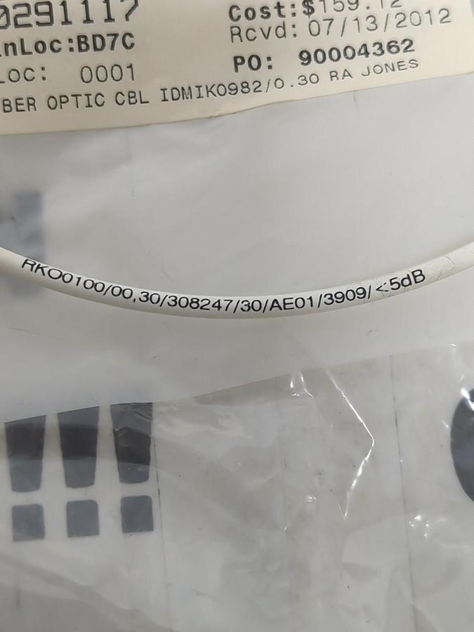 R.A. JONES,IDM11308247,CABLE FIBER OPTIC JUMPER.0.30 METER NOS