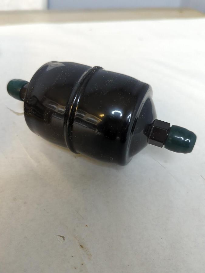 PARKER,LLD-083,FILTER/DRIER 3/8 INCH SAE FLARE NOS