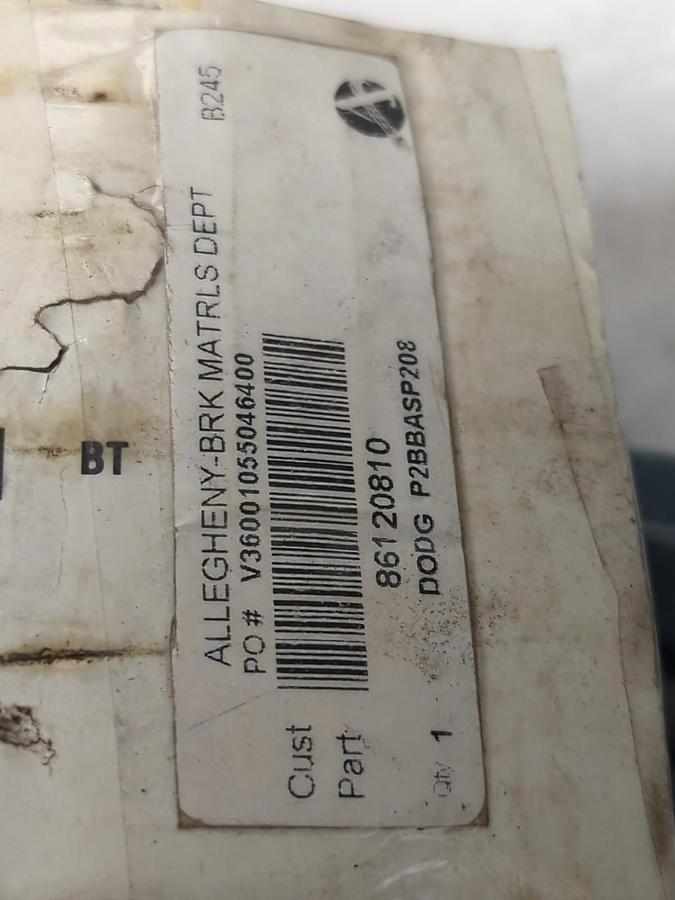 DODGE,P2B-BASP-208,PILLOW BLOCK PLAIN SLEEVE BEARING 2-1/2 INCH BORE MISSING BOX