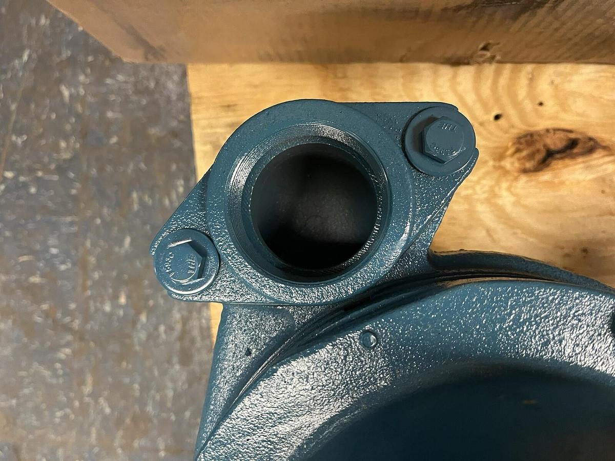 Used BARNES,104921,Submersible 2" Sump Pump 2SEV544L 1/2Hp 1750 RPM 3ph