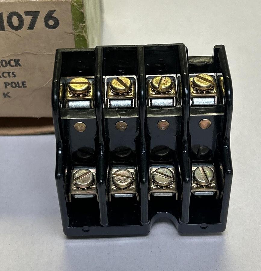 ALLEN BRADLEY,X-241076,CONTACT BLOCK SIZE 00 4P NOS