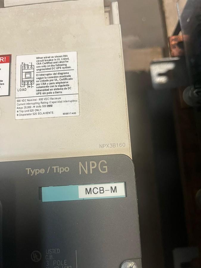 Used SIEMENS,NPX3B160,CIRCUIT BREAKER 1600 AMP 600V TYPE NPG