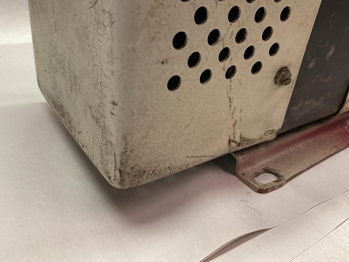 Used Sola,23-23-125-8,Constant Voltage Sine Wave Output 120V 60Hz