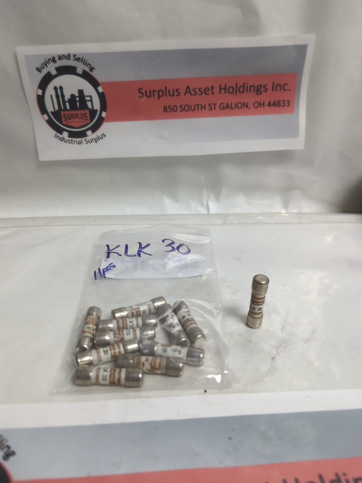 Used LITTELFUSE,KLK-30,FAST-ACTING 30 AMP FUSE LOT OF 11 PRE-OWNED