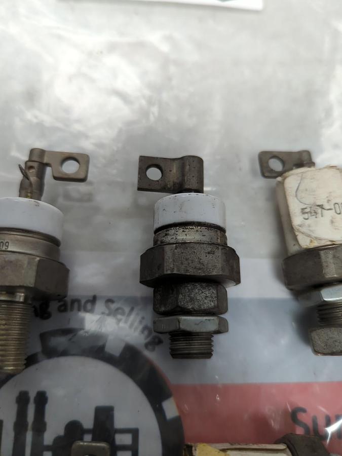 Used WESTINGHOUSE,251P518010,THYRISTOR LOT OF 6 PRE-OWNED