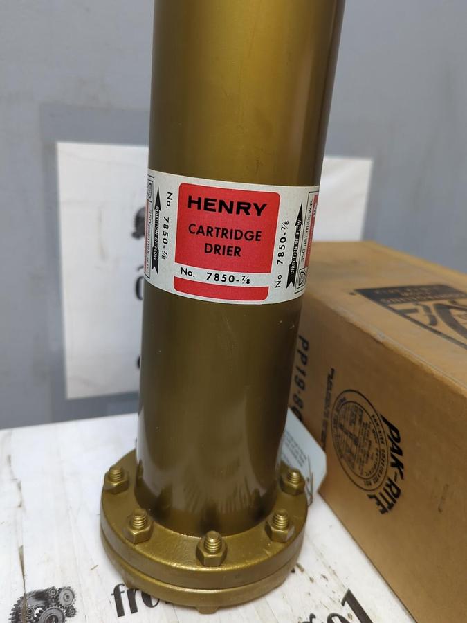 HENRY VALVE CO,7850-7/8,CARTRIDGE DRIER SHELL 7/8 IN O.D.S 45 CU. IN NOS
