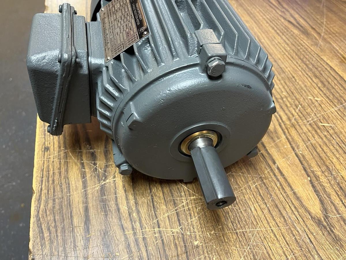 WORLDWIDE,PEWWE1.5-18-145T,INVERTER DUTY MOTOR 1.5HP 3PH 1755RPM 145T