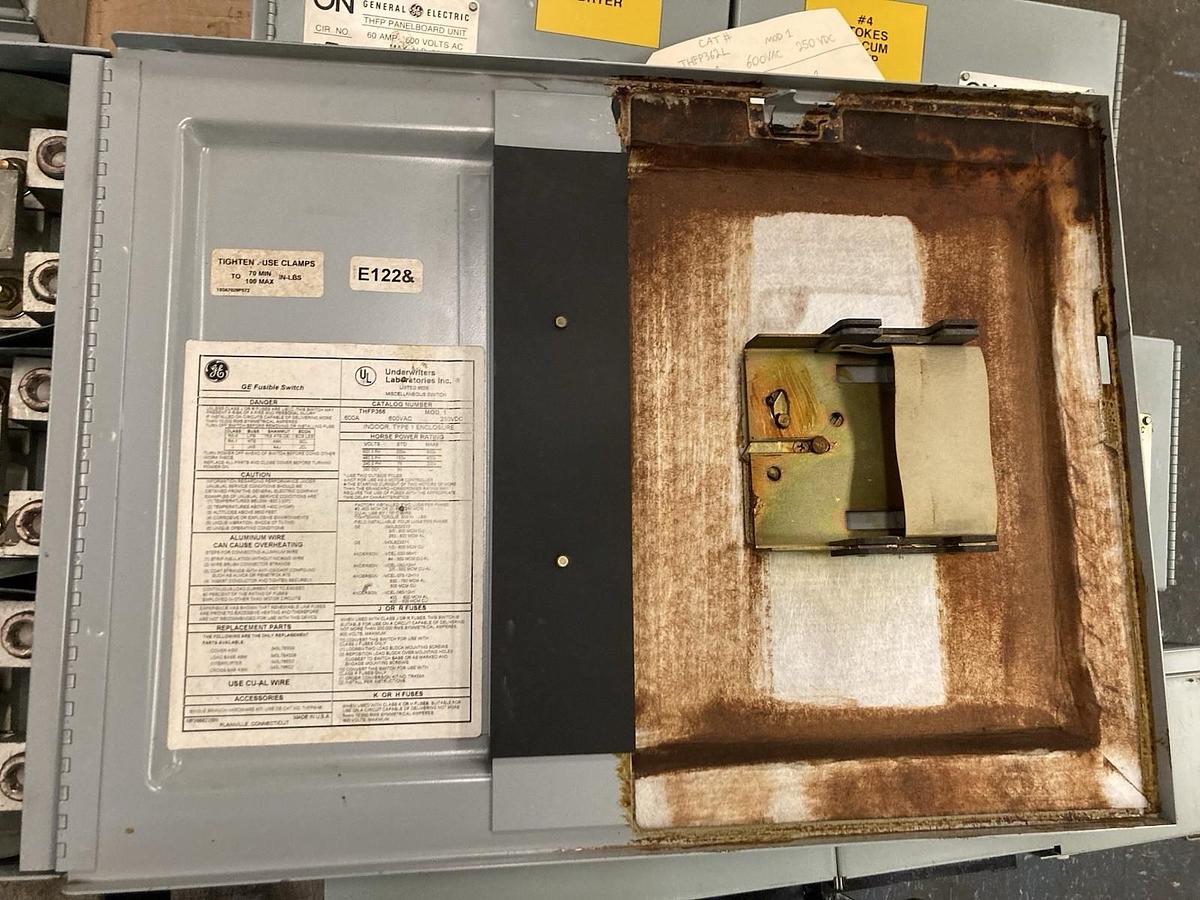 Used GE,THFP-366,3-Phase Panelboard Fusible Type QMR Switch 600A 600Vac 50Hp