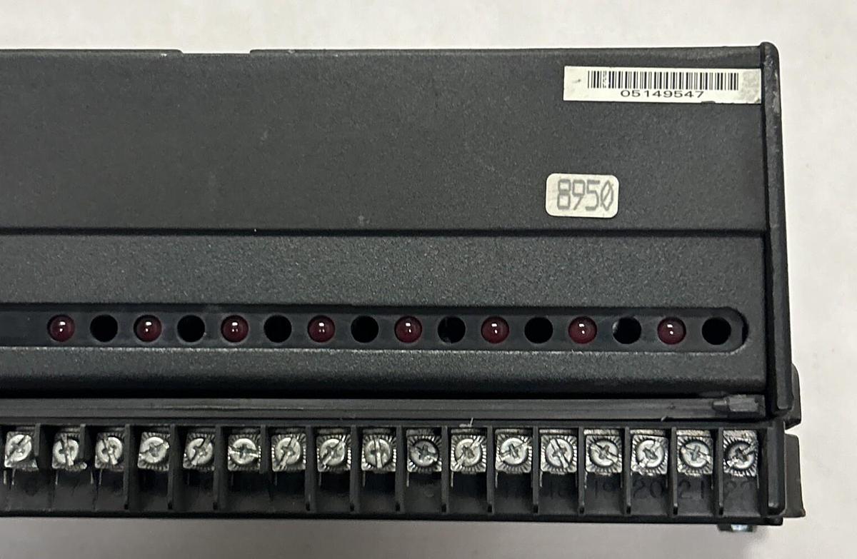 Used GE FANUC,IC660EBS100E,GENIUS BLOCK ELECTRONIC MODULE