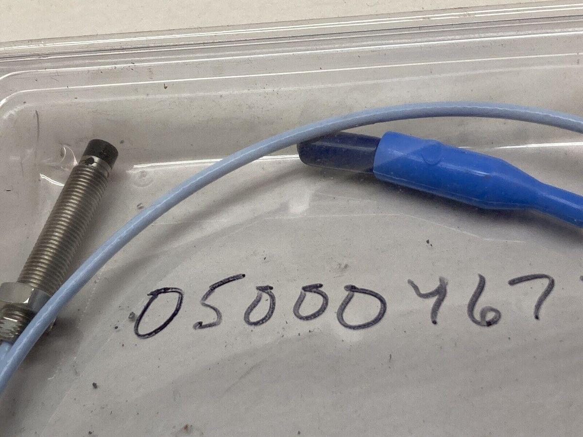 Bently Nevada,330101-00-20-10-11-00,Vibration Probe 3300 XL 8MM