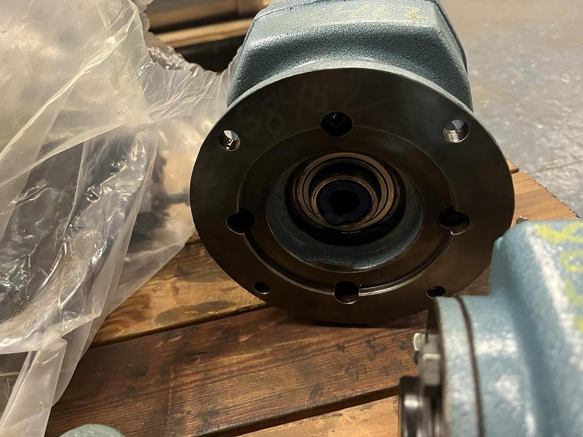 Used DB RADICON,M0420-18-BANU,GEAR SPEED REDUCER
