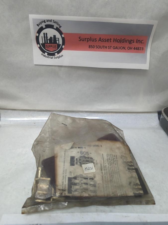 GENERAL ELECTRIC,THC32S62,FUSE CLIP ASSEMBLY MOD 1 60A 600V NOS