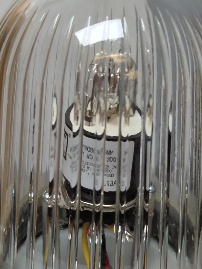 MILL SPECIALTIES/TOMAR,MODEL 3000,POWER STROBE LIGHT 250 VDC NOS