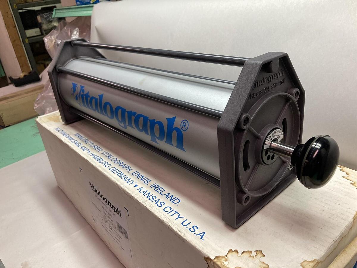 Vitalograph,Model 2040,3 Liter Precision Calibration Syringe