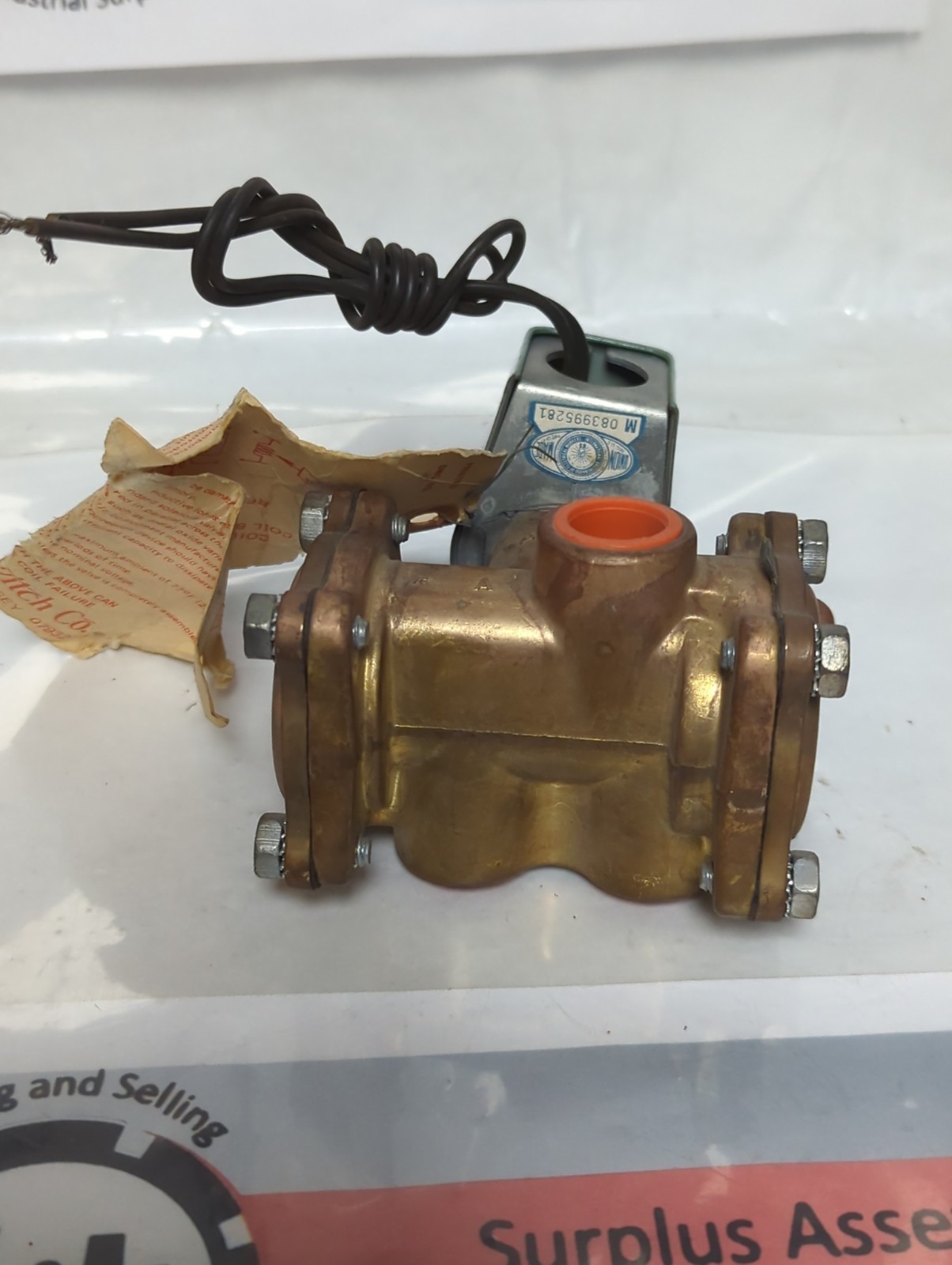 Used ASCO,8316C240,BRASS 3-WAY VALVE 1/ IN PIPE 134W 120/50-60 PRE-OWNED