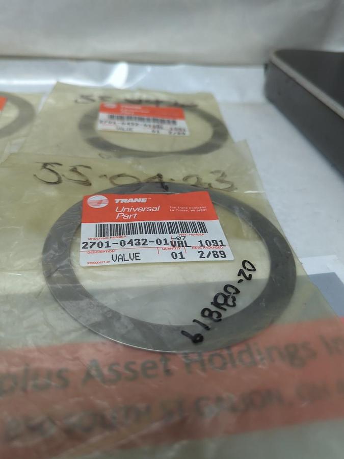 TRANE,VAL 1091,VALVE ACCESSORY LOT OF 4 NOS