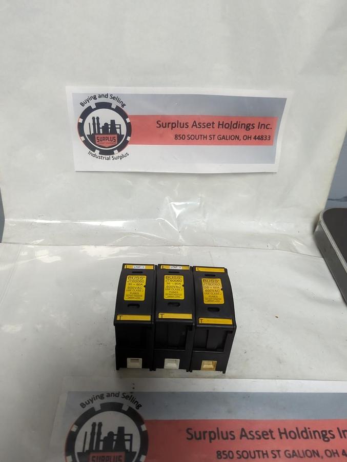 Used BUSS,JT60060,FUSE HOLDER 35-60A 600VAC LOT OF 3 PRE-OWNED