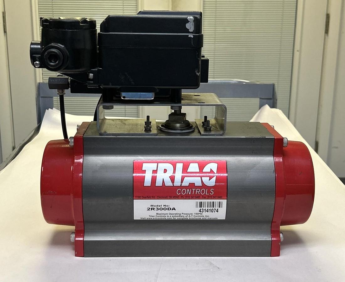 Used TRIAC,2R300DA,DOUBLE ACTING ACTUATOR