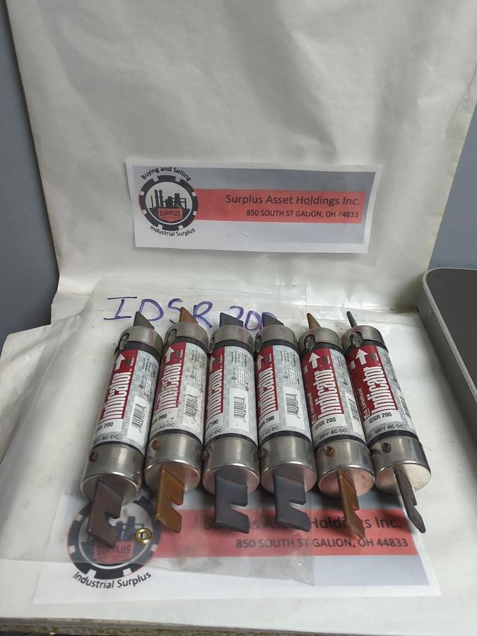 Used LITTELFUSE,IDSR200,INDICATOR 200 AMP FUSE LOT OF 6 PRE-OWNED